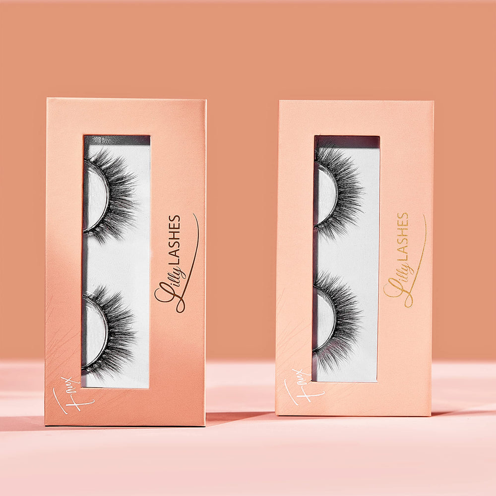Lilly Lashes lightweight design keeps eyes comfortable all day.