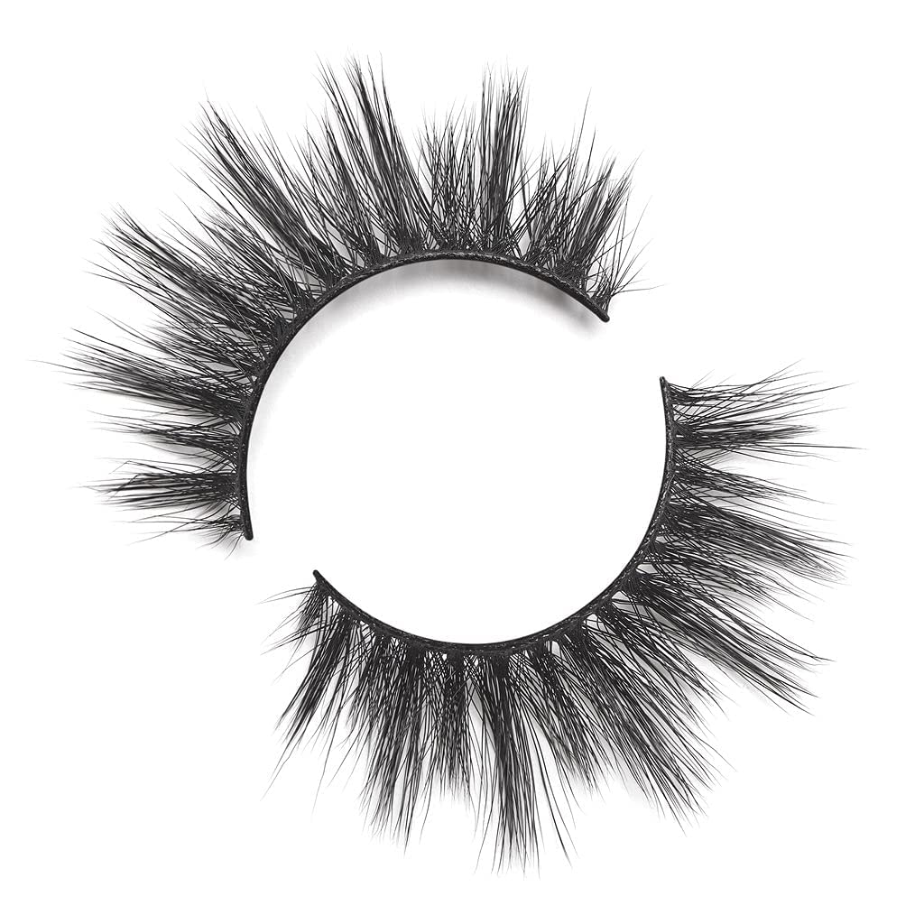 Lilly Lashes Miami soft lash band for comfortable wear.