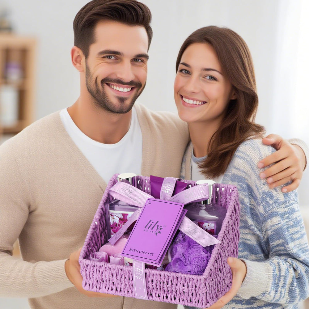 LILY ROY lavender soap flower adds decorative fragrance to bath time.
