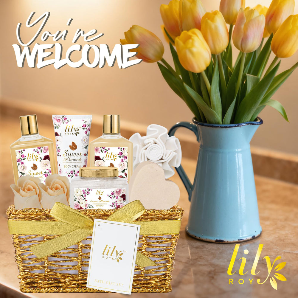LILY ROY bath sponge for gentle exfoliation before moisturizing