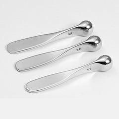 LINYUEARUI eye-care spatula promotes even cream distribution