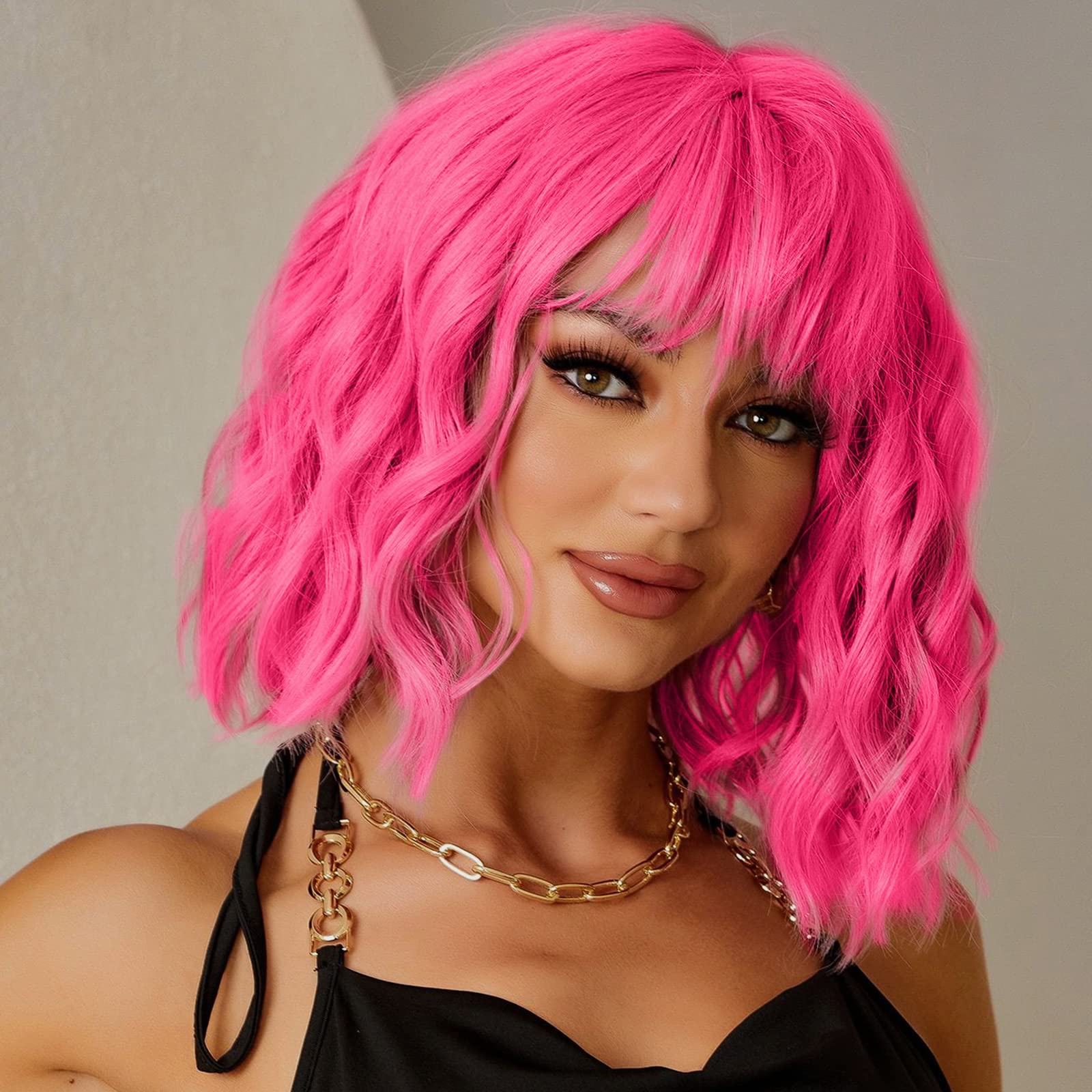LINGHANG short pink wig with bangs offers bold daily style for everyday wear.
