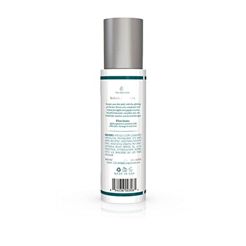 BIO Enzyme Cleanser with papaya enzymes for gentle exfoliation on oily skin.
