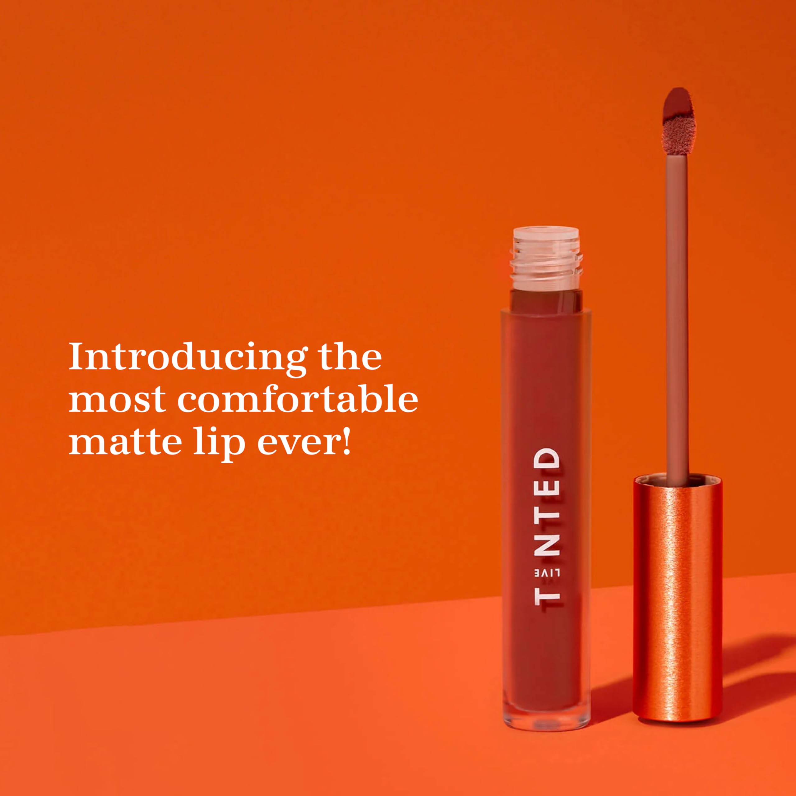 Live Tinted Huelip Lip Crème brick red applicator for precise application.