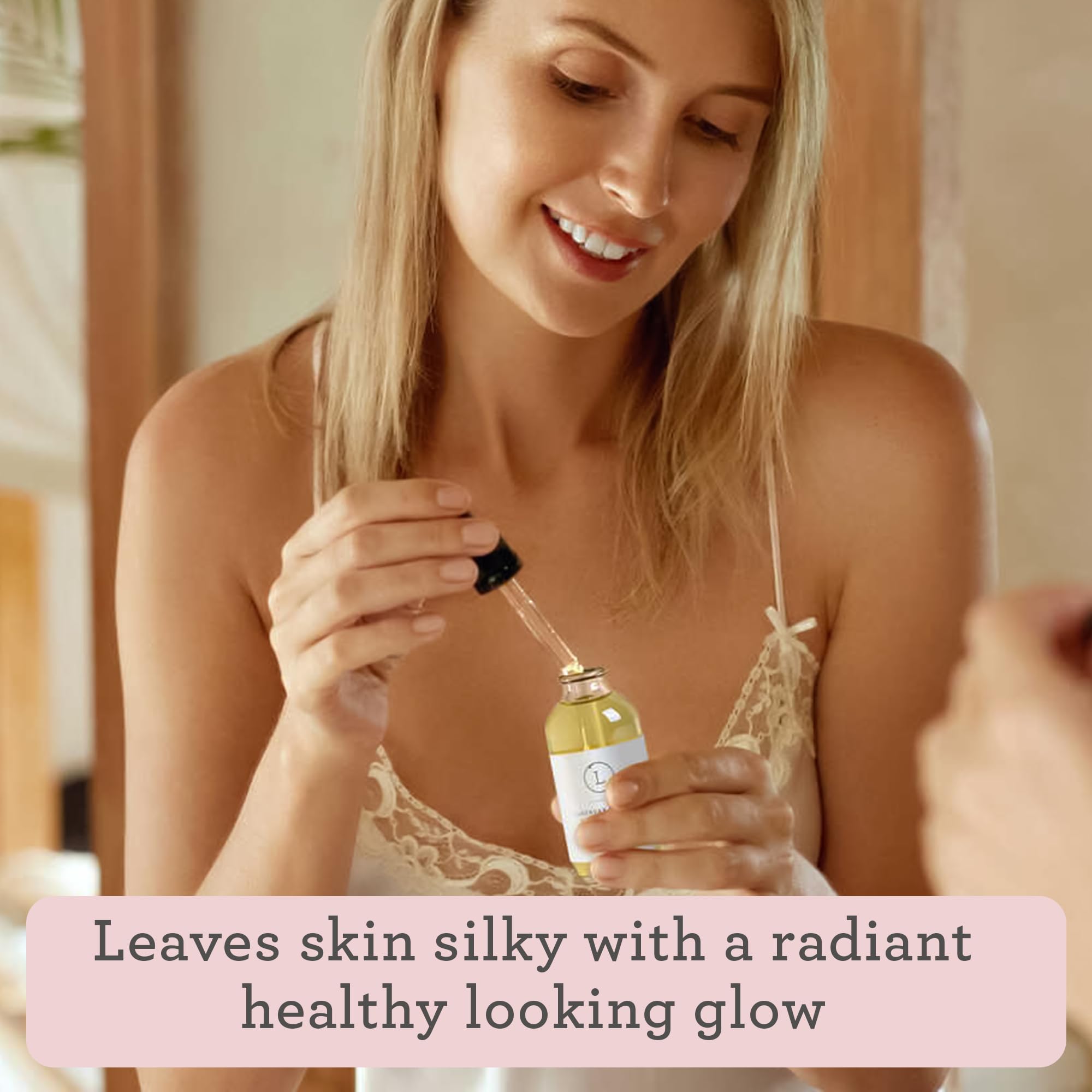 Lizush Lavender Body Oil pipette dropper enables precise application