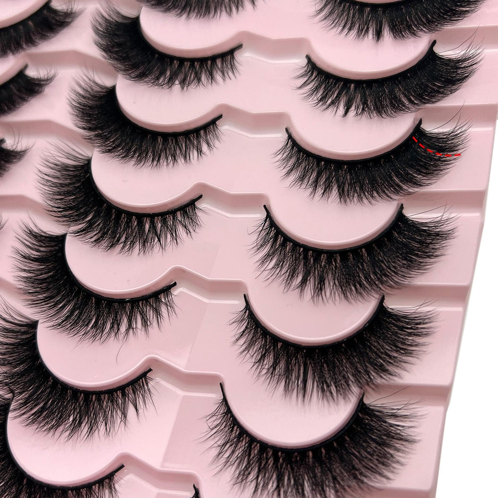Loladook Packaging display lashes for tidy storage and easy shopping