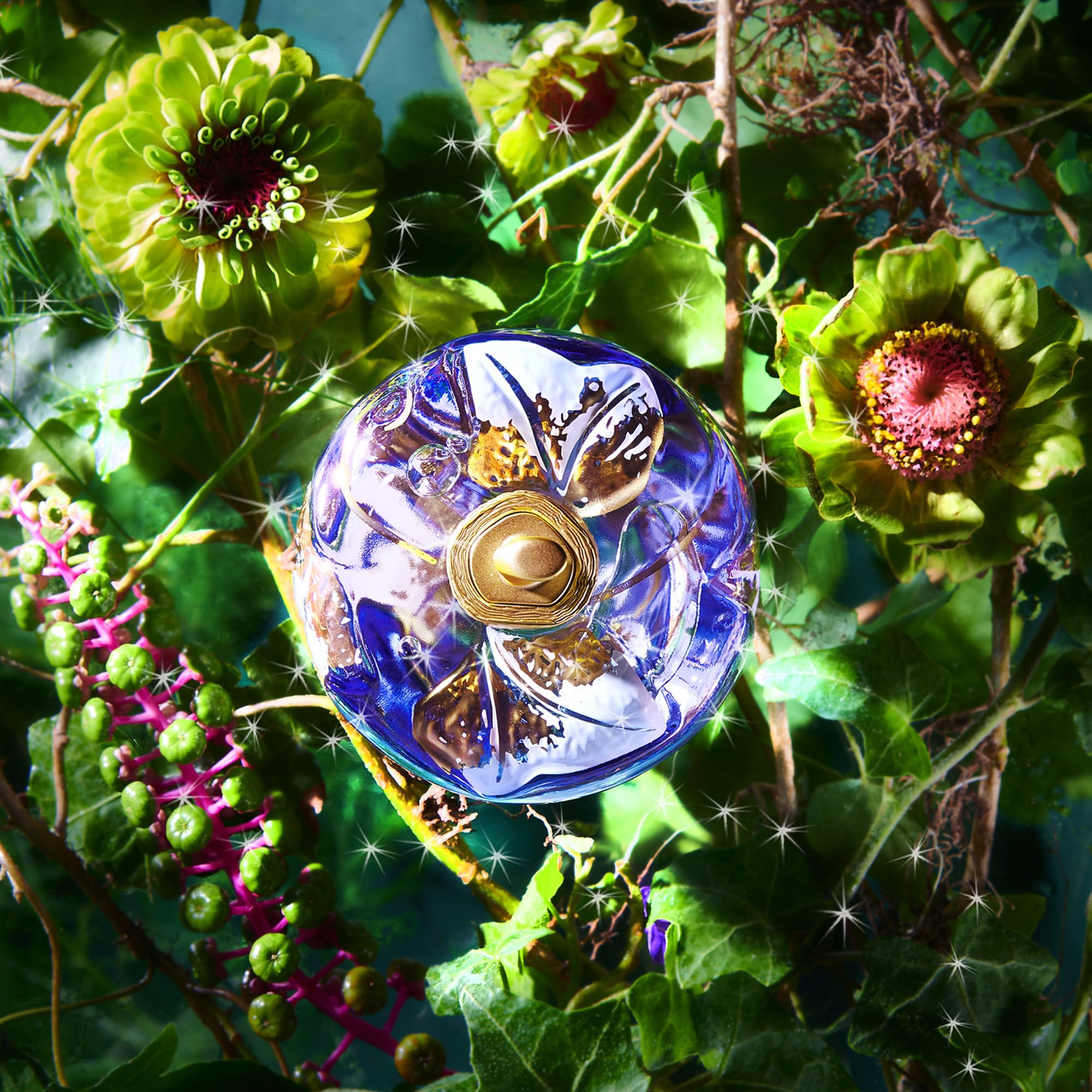 Lolita Lempicka Le Parfum packaging, luxurious gift presentation to delight