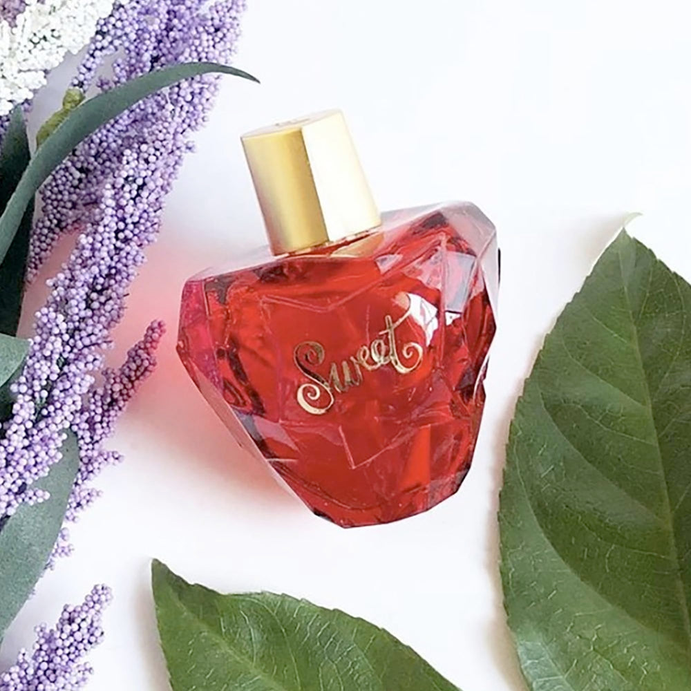 Lolita Lempicka Sweet Duo cap detail adds luxury and premium feel