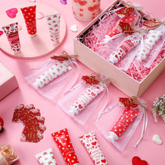Loopeer heart-themed gift cards add a personal touch to celebrations.