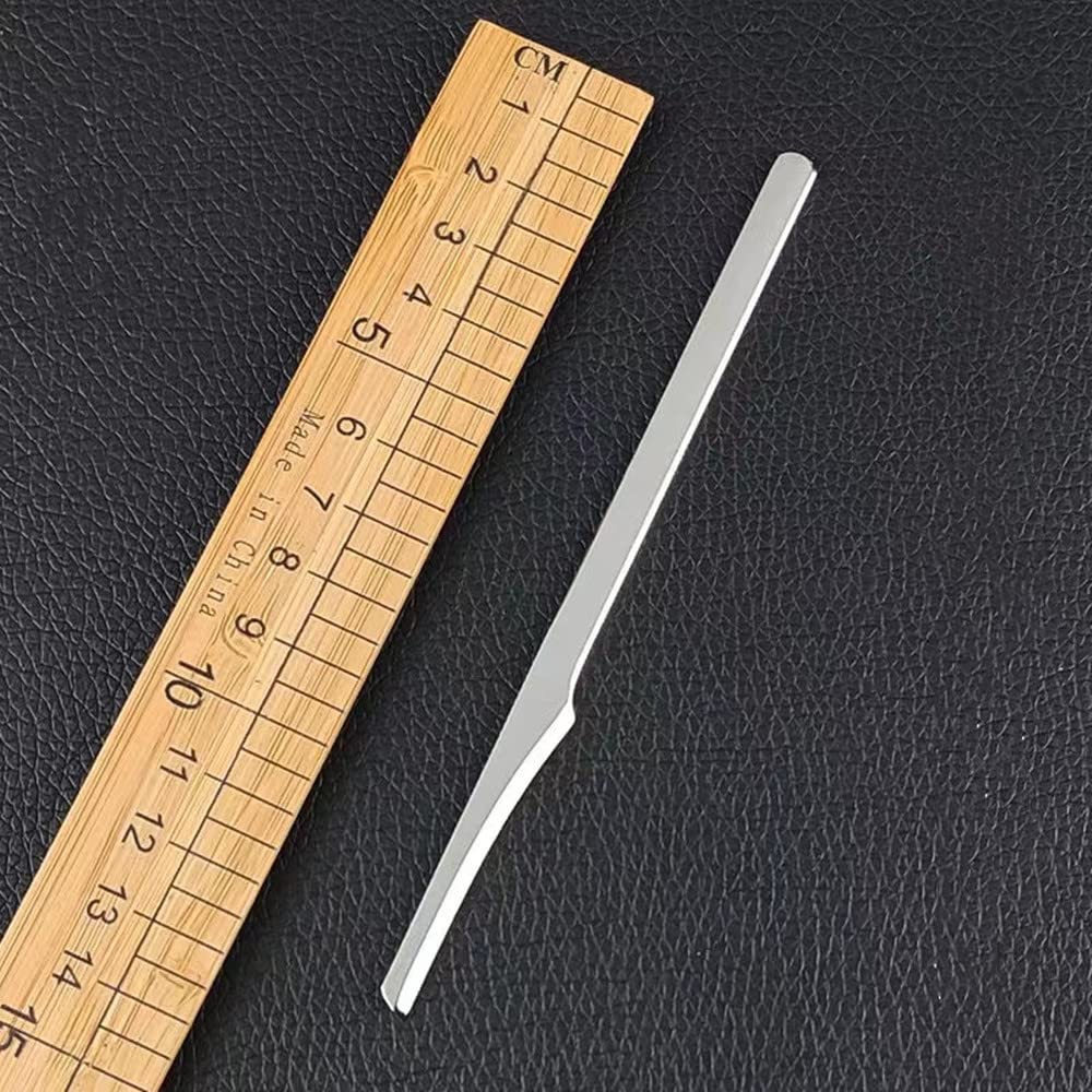 LOPURO pedicure knife close-up highlighting slim, lightweight design