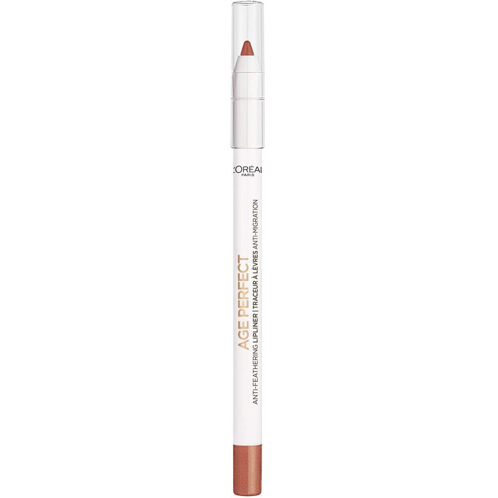 Soft-tip applicator of L'Oreal Paris Age Perfect lip liner for smooth, precise application