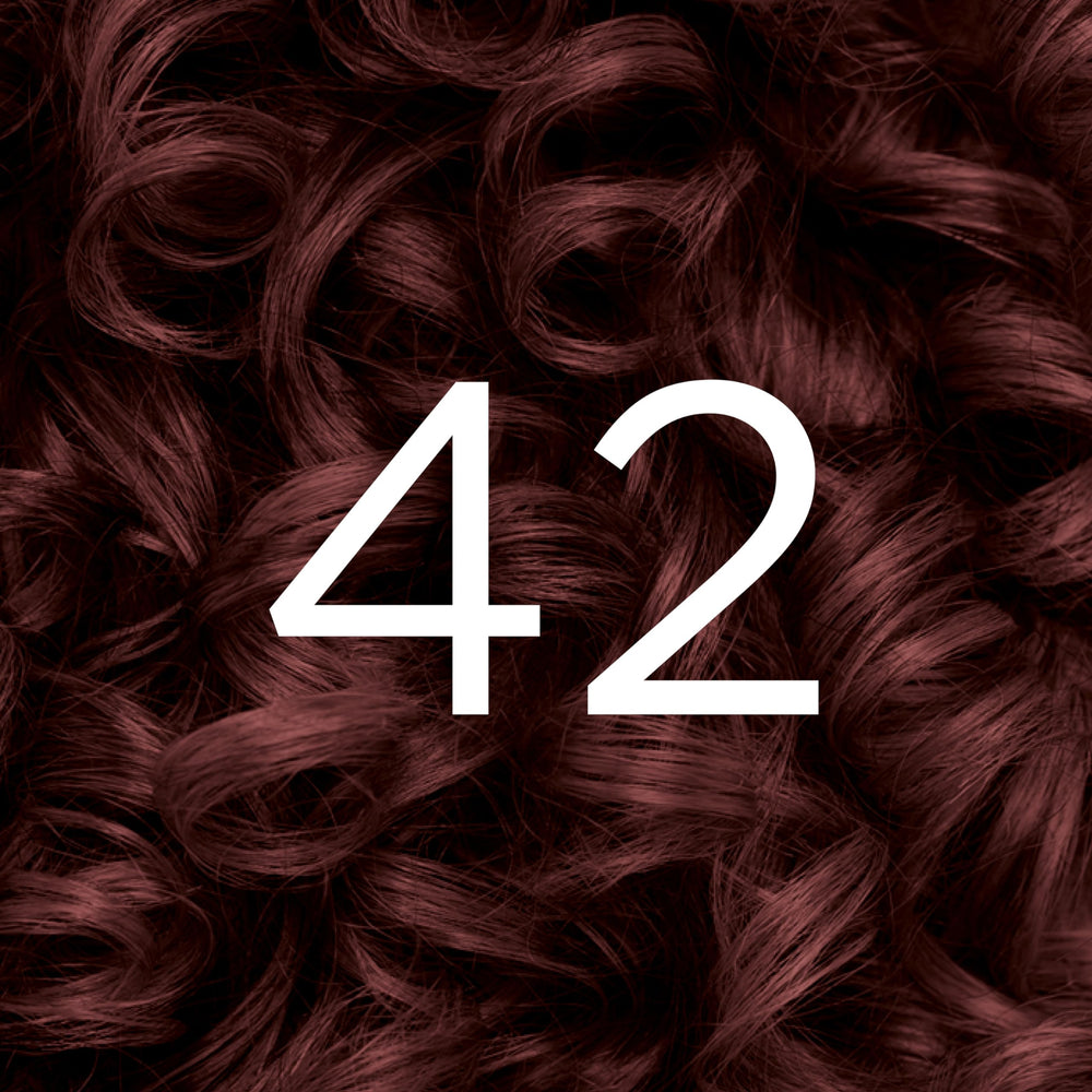 L'Oreal Paris Feria color results show multidimensional vibrancy and glow in red tones.
