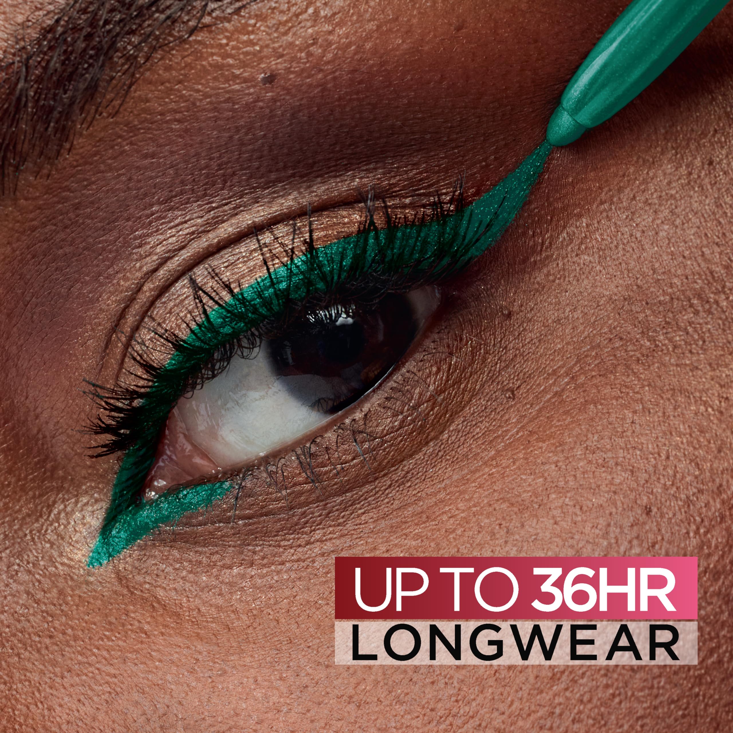 Emerald green swatch of L’Oréal Paris Infallible Grip eyeliner shows saturated color.