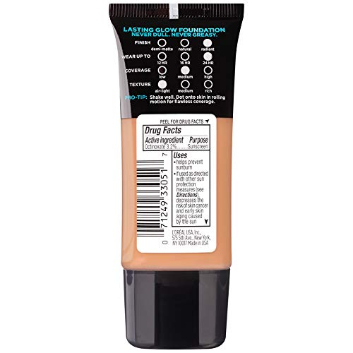 Swatch of Infallible Pro Glow foundation showing medium coverage for a radiant complexion.