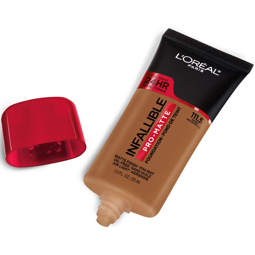 L'Oreal Paris Infallible Pro Matte Foundation Nutmeg texture appears air-light and comfortable