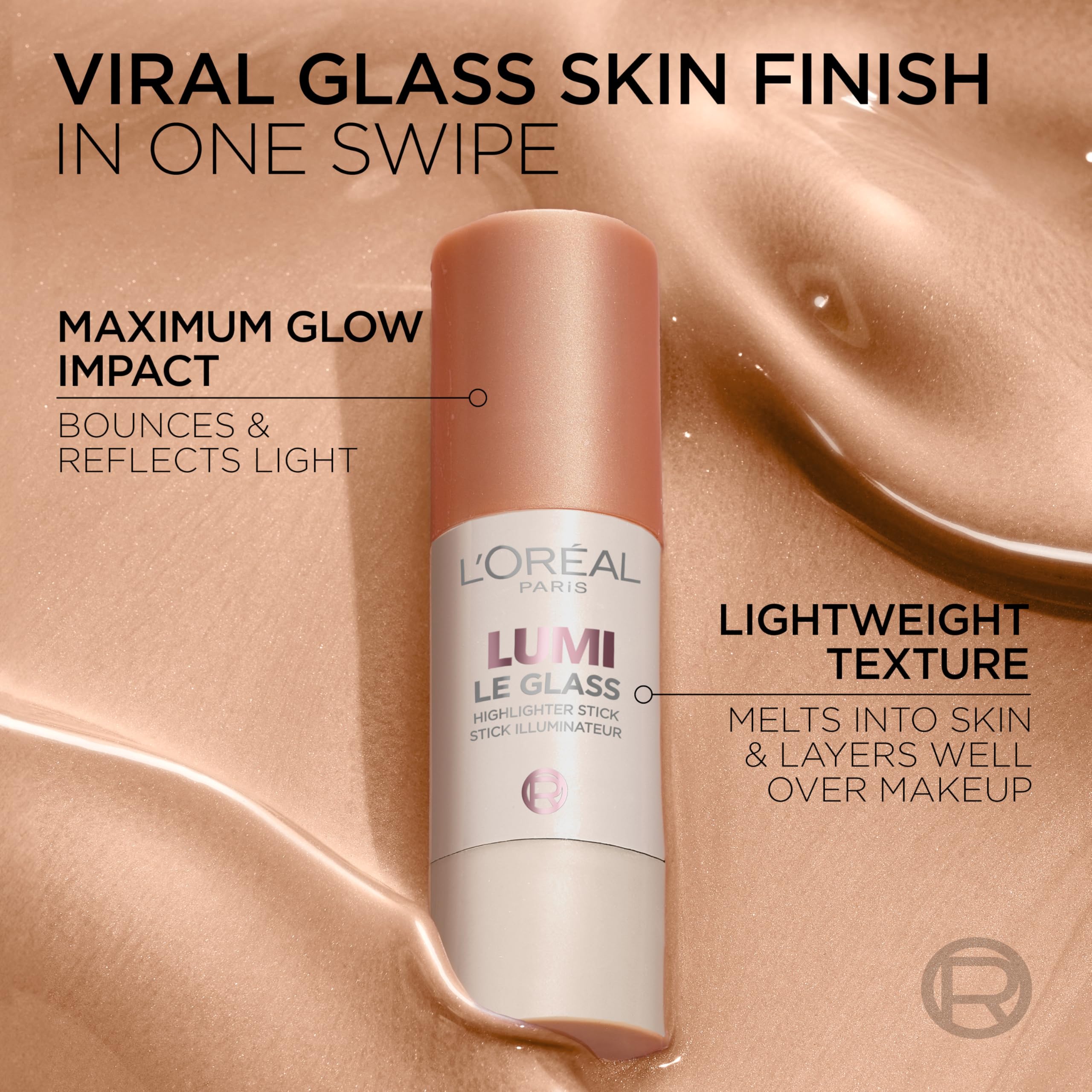 L'Oreal Paris Lumi Le Glass Highlighter Stick is portable for on-the-go touch-ups.