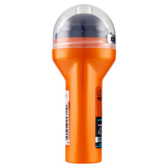 L’Oréal Paris Men Expert Carbon Protect roll-on in action during application underarm for reliable odor protection