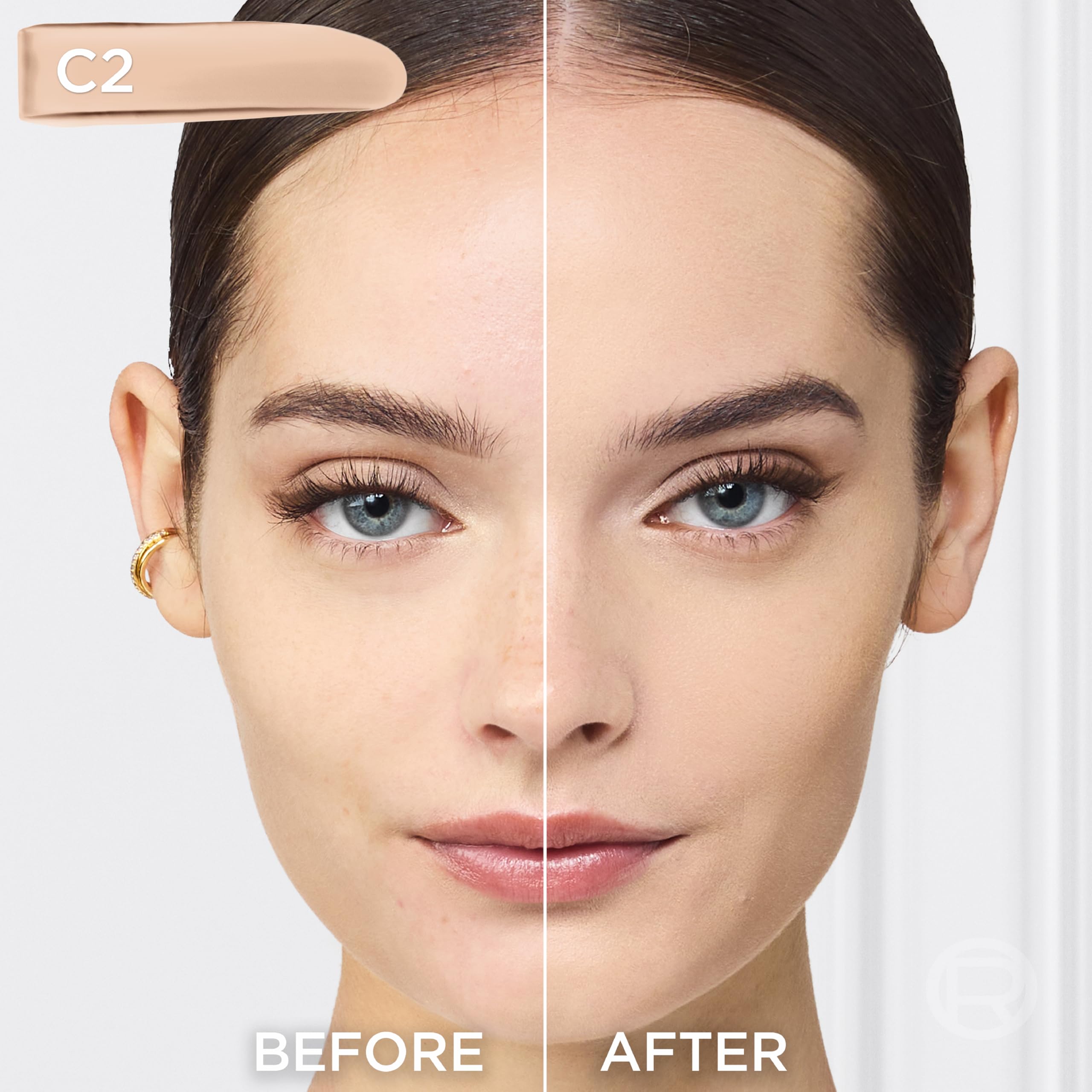 Texture close-up demonstrates a blendable liquid formula.