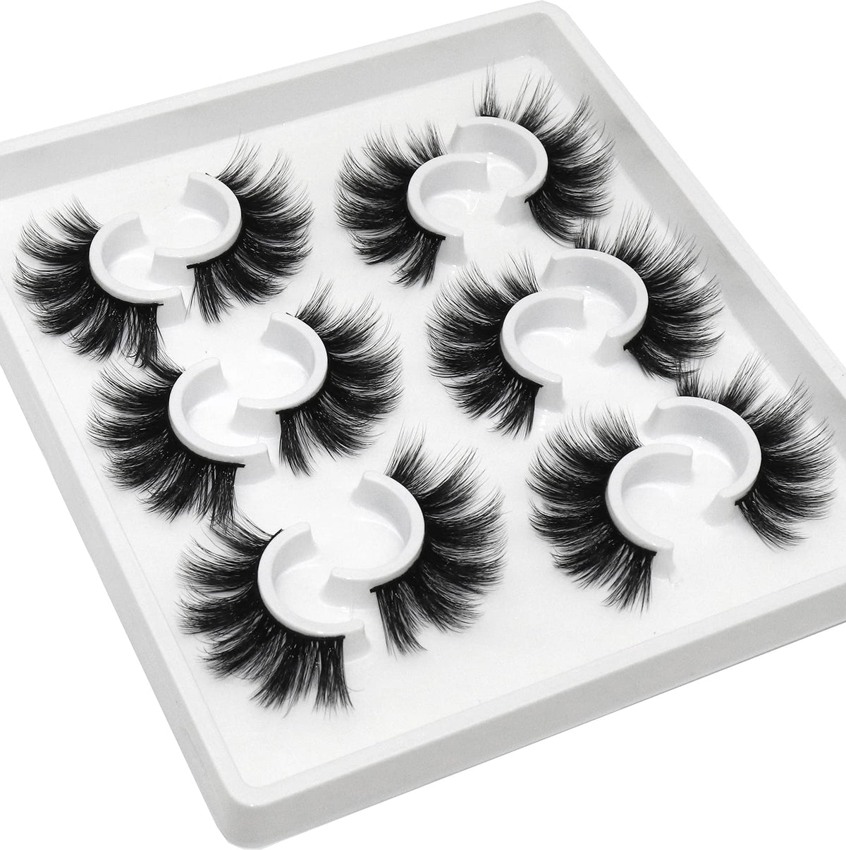 Losha Lashes 20mm fluffy 5D look for dramatic evenings.