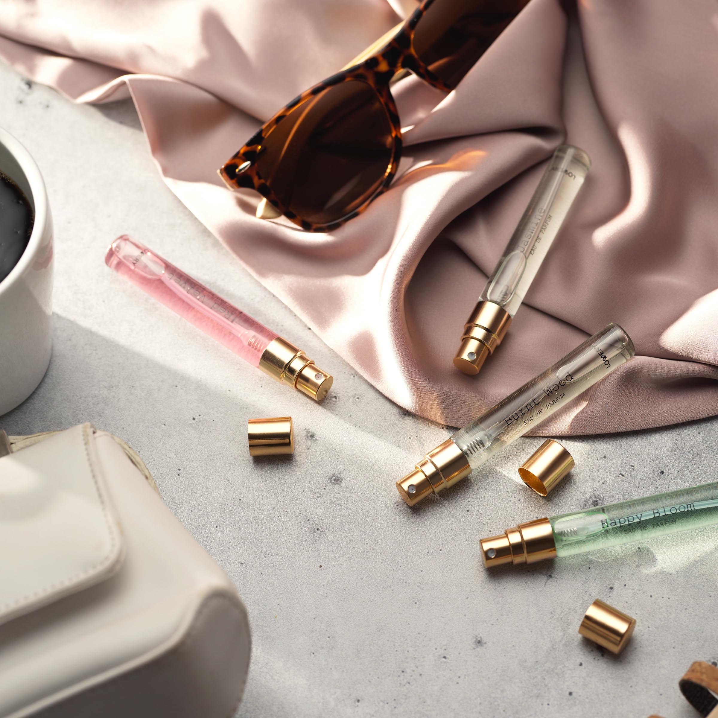 LOVERY Vanilla Crème fragrance for warm, cozy notes.