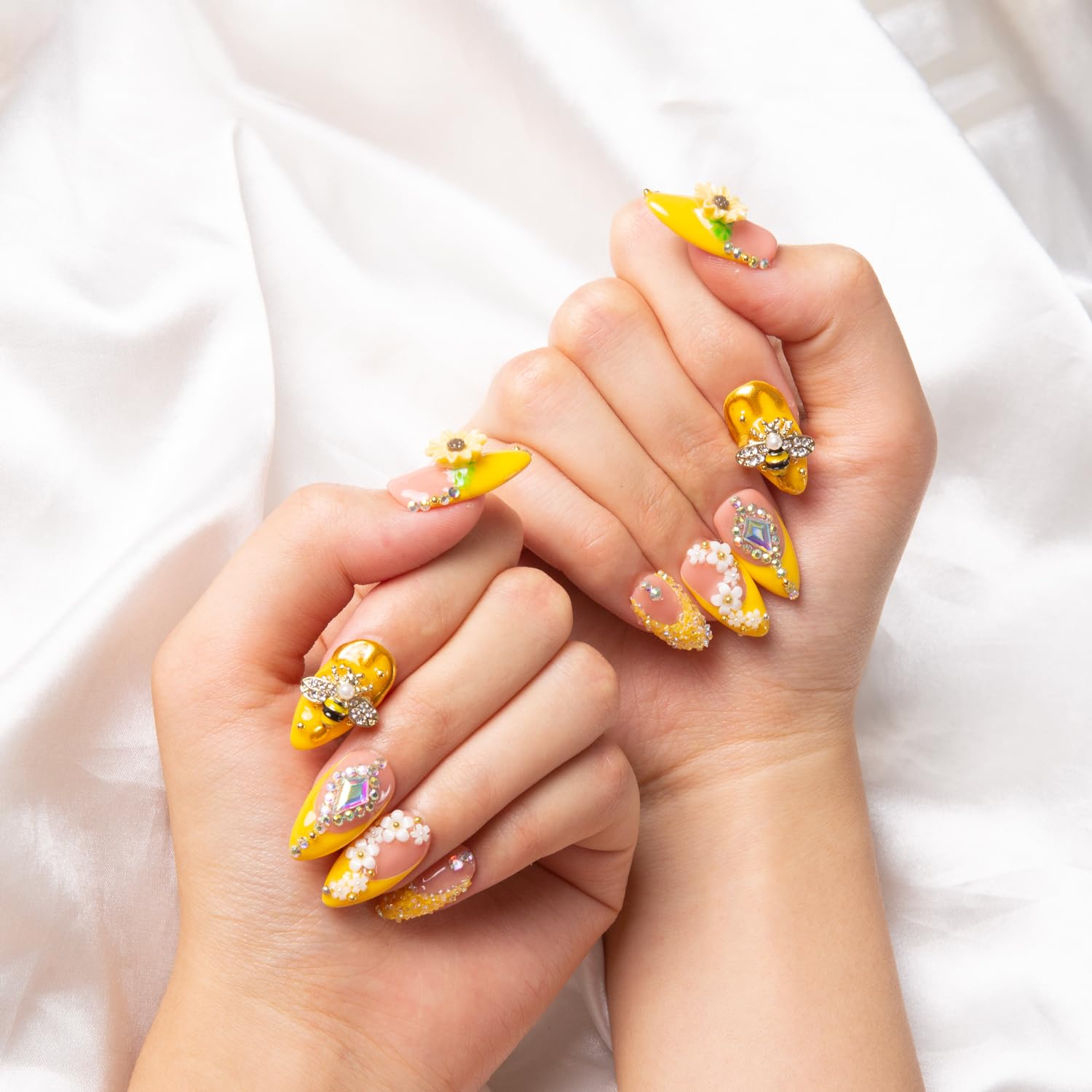 LOVFUL Almond Regular 1.0 in nails offer comfortable daily wear