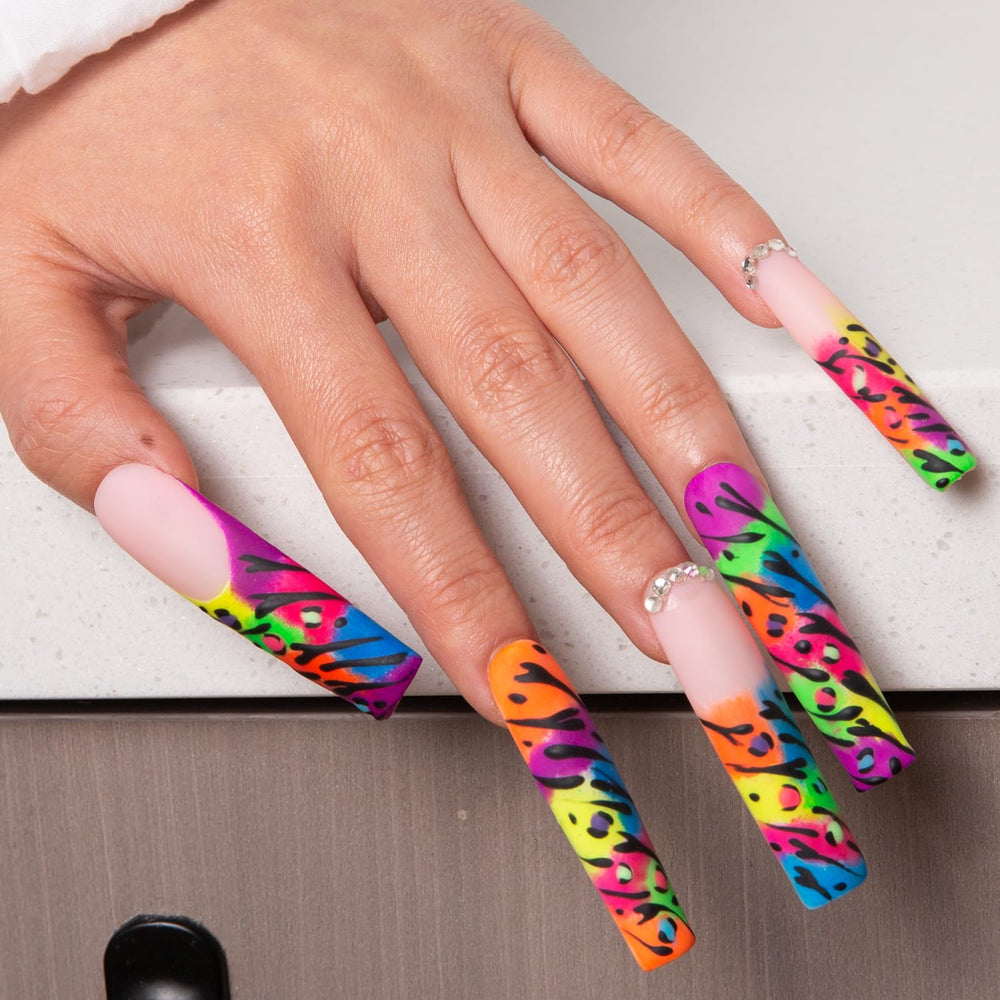 LOVFUL Illusion nails come in eco-conscious packaging for responsible gifting.