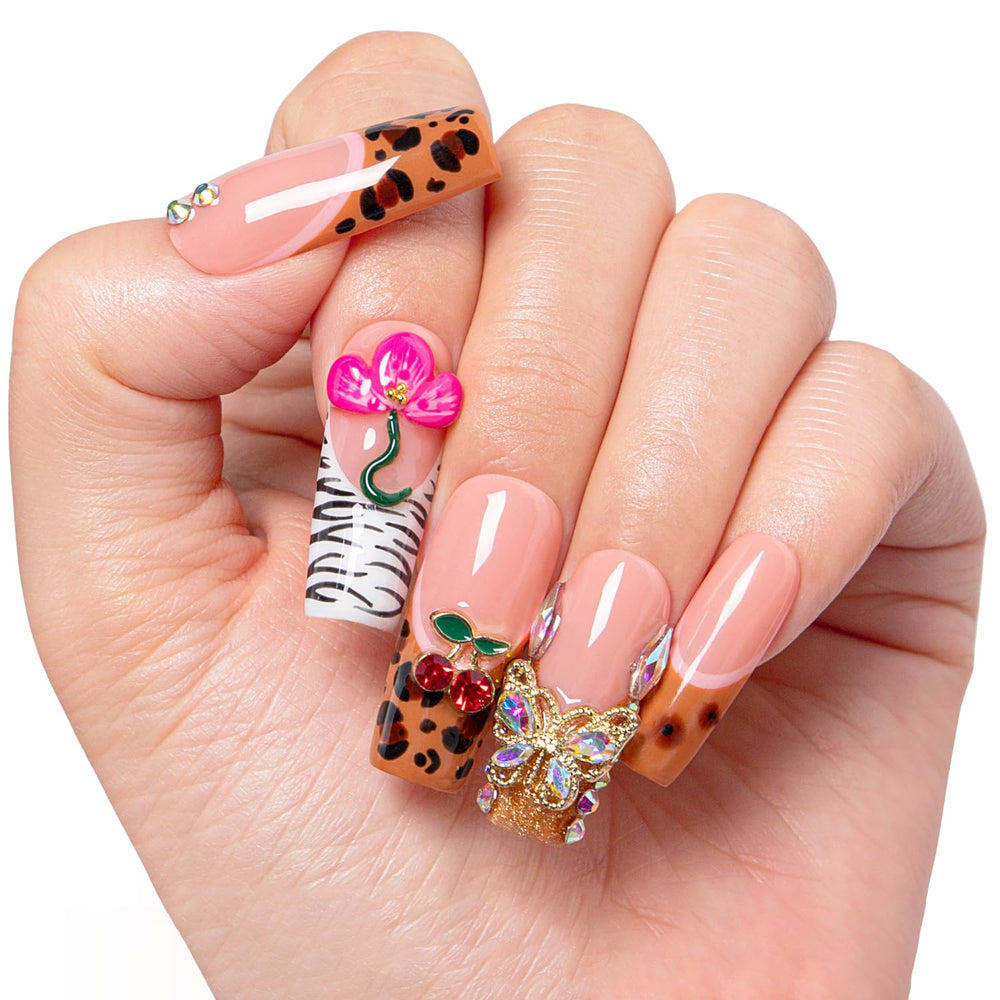 Eco-friendly packaging highlights sustainable, reusable nails by LOVFUL.