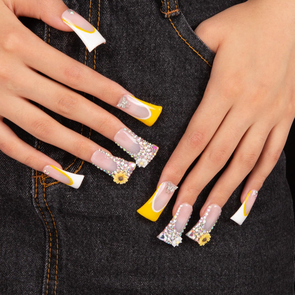 LOVFUL Sunflower nails feature trend designs to complement outfits and occasions.