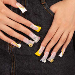 LOVFUL Sunflower nails feature trend designs to complement outfits and occasions.