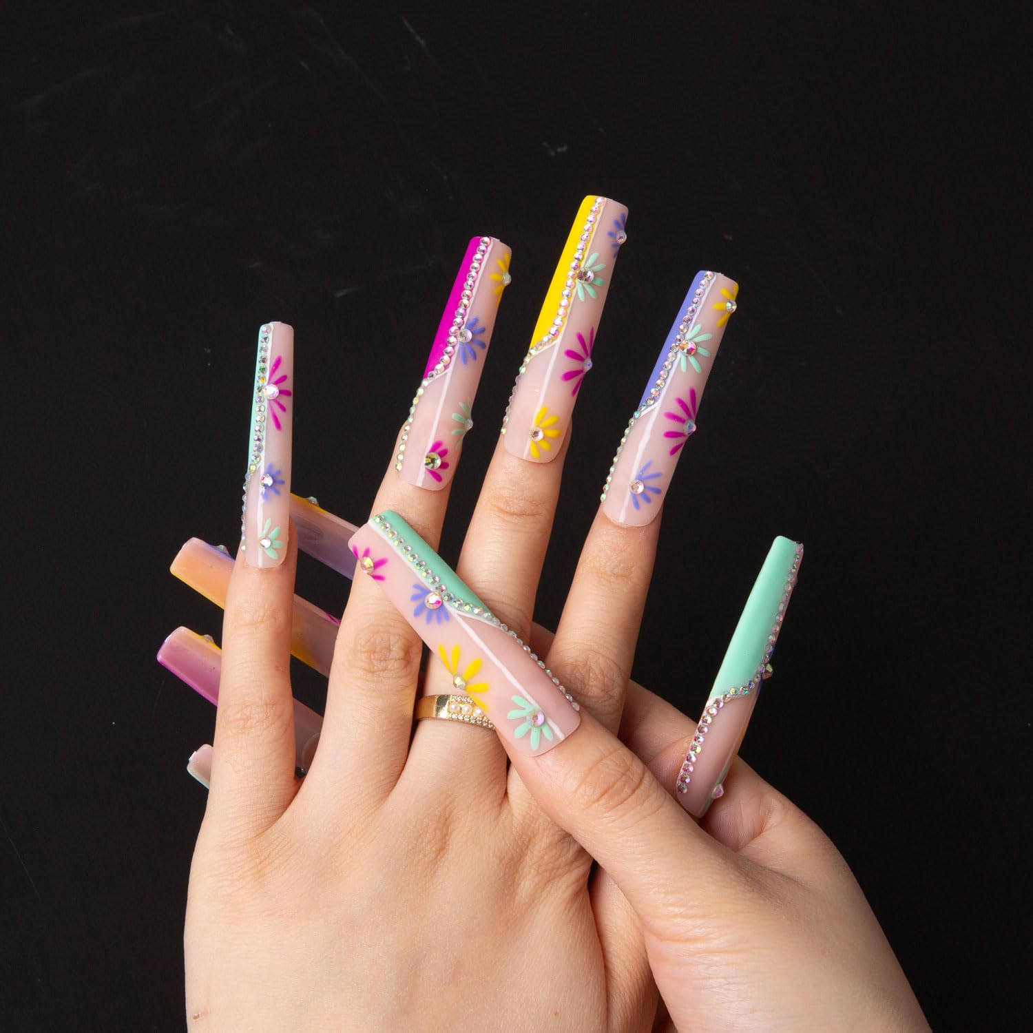 LOVFUL Wild Blooming nails demonstrate strong, long-lasting wear