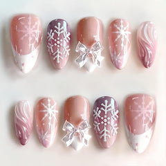 LRKNNO Christmas press-on nails in short almond shape for a festive manicure.