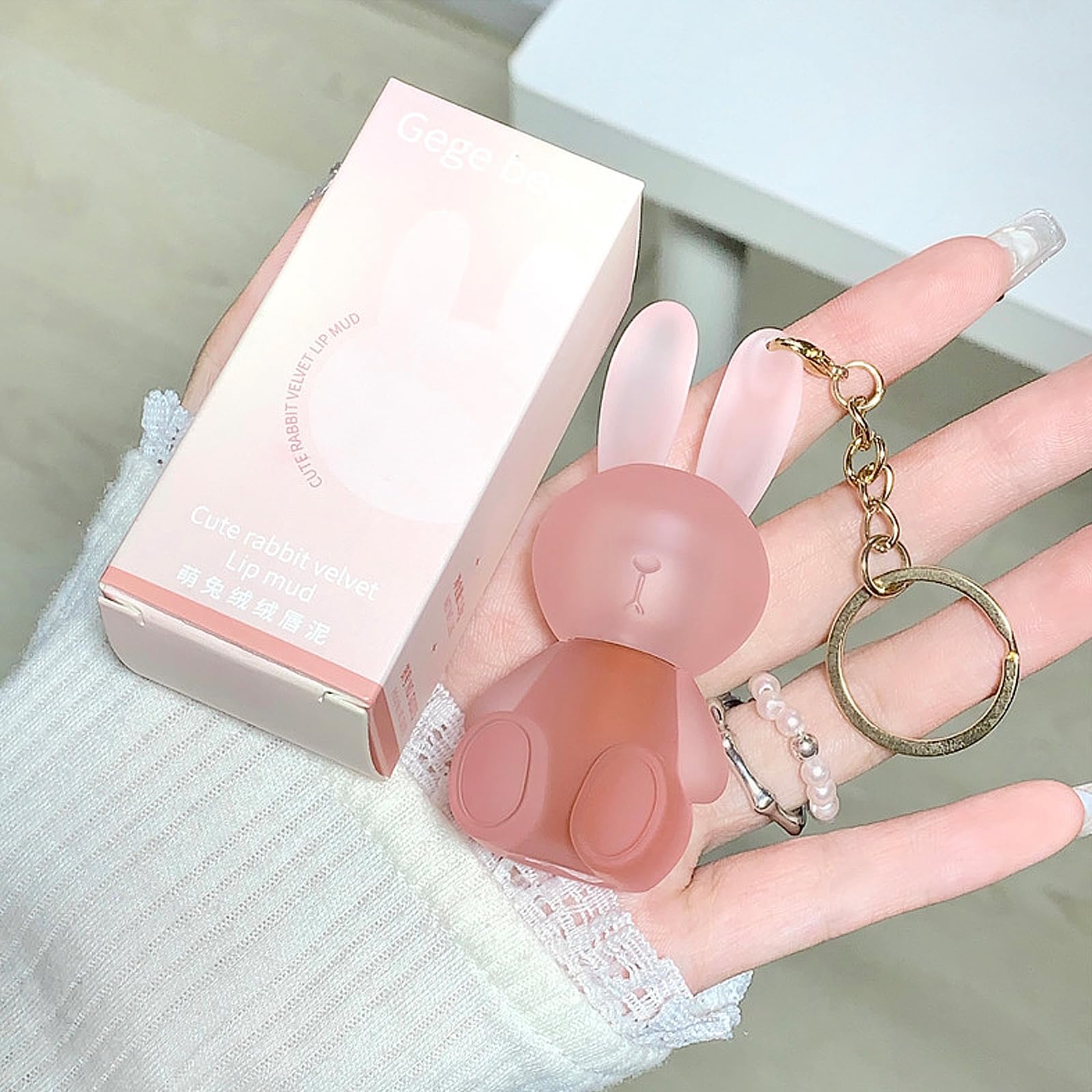 LuckNest natural color palette swatches for everyday looks