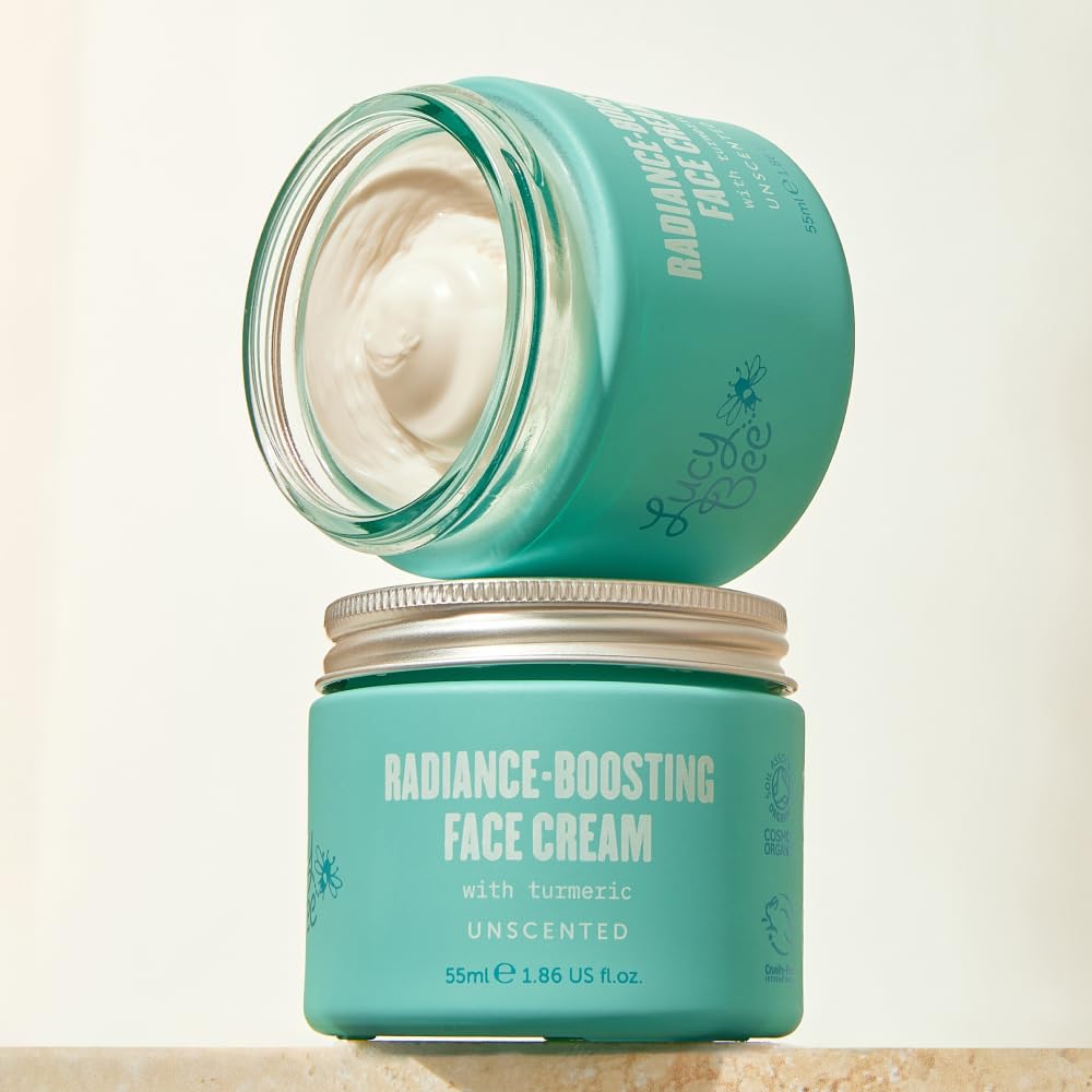 Lucy Bee moisturizer packaging highlights palm oil-free formulation.