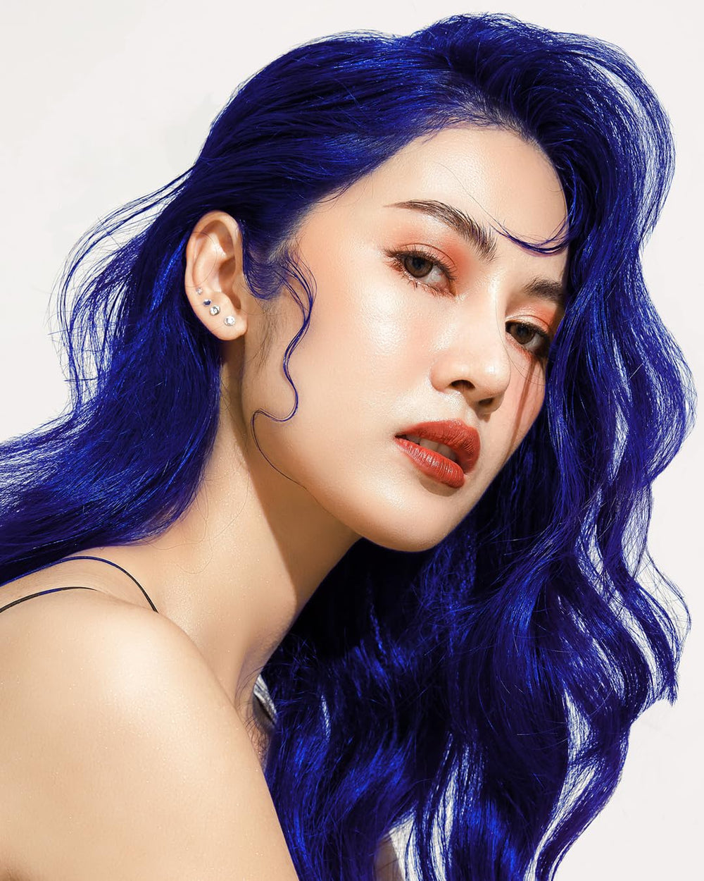 Lunar Tides Blue Velvet hair after-wash look shows fade-friendly result