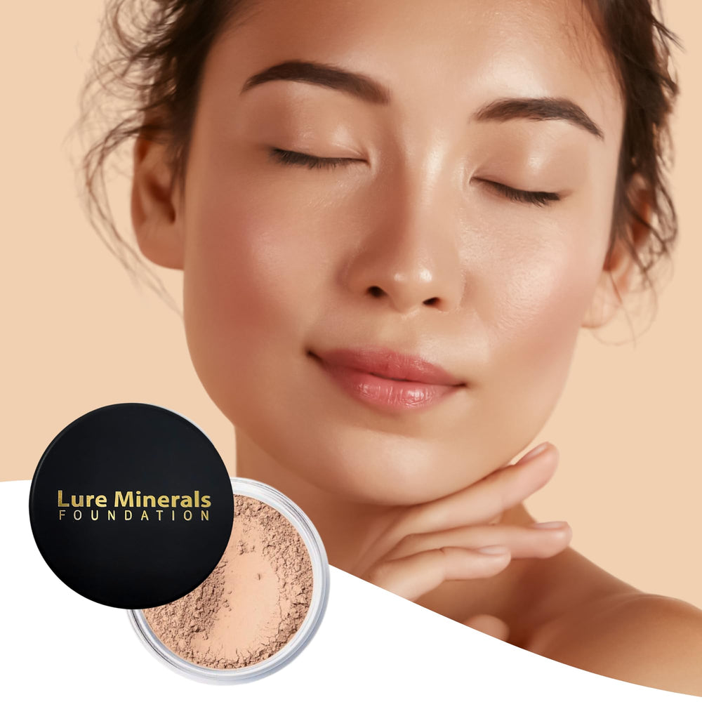 Packaging branding and seal on Lure Minerals foundation.