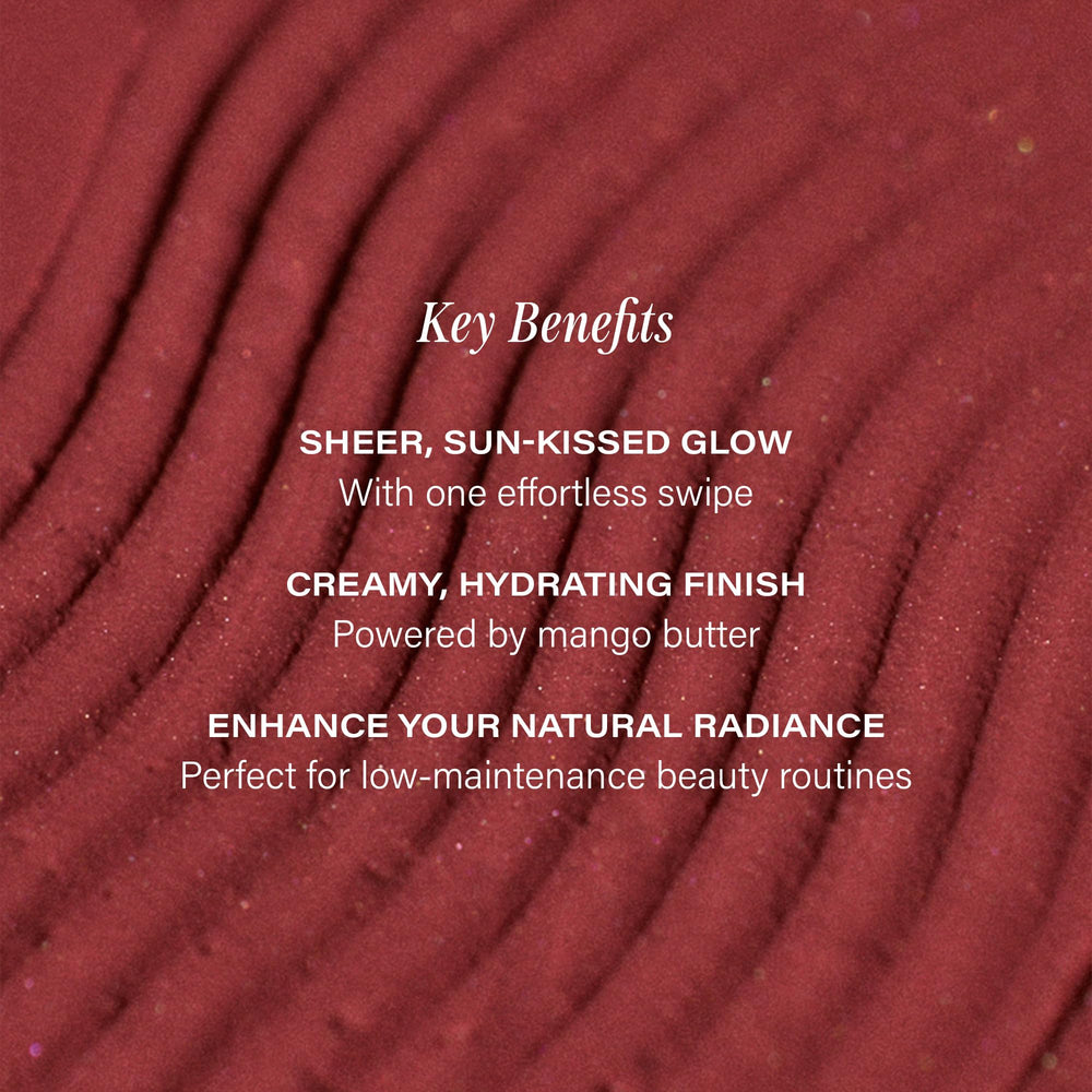 Lux Unfiltered N°18 cheekbone blendable shimmer for easy application.
