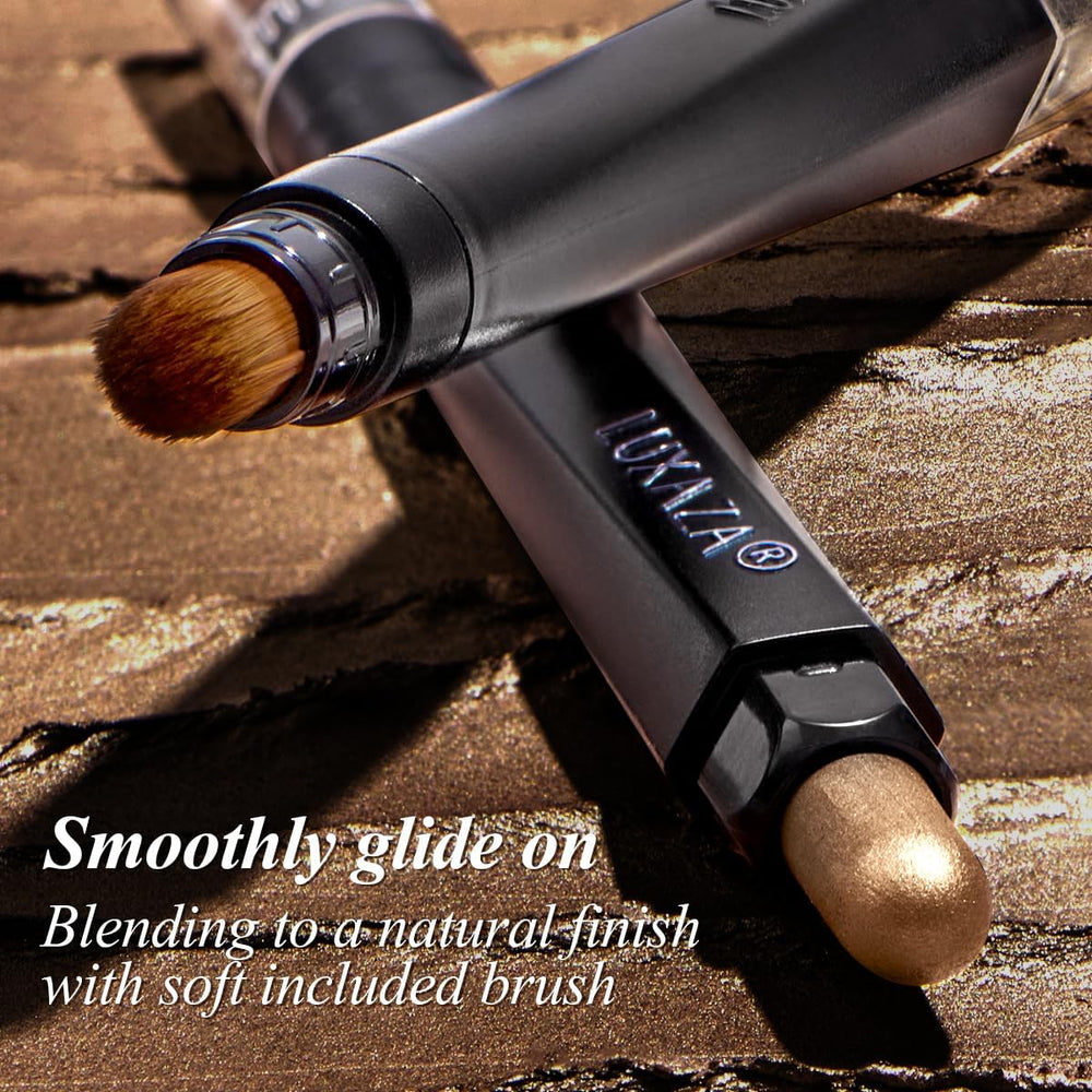 Built-in blending brush on LUXAZA PRO pencil for seamless color merge