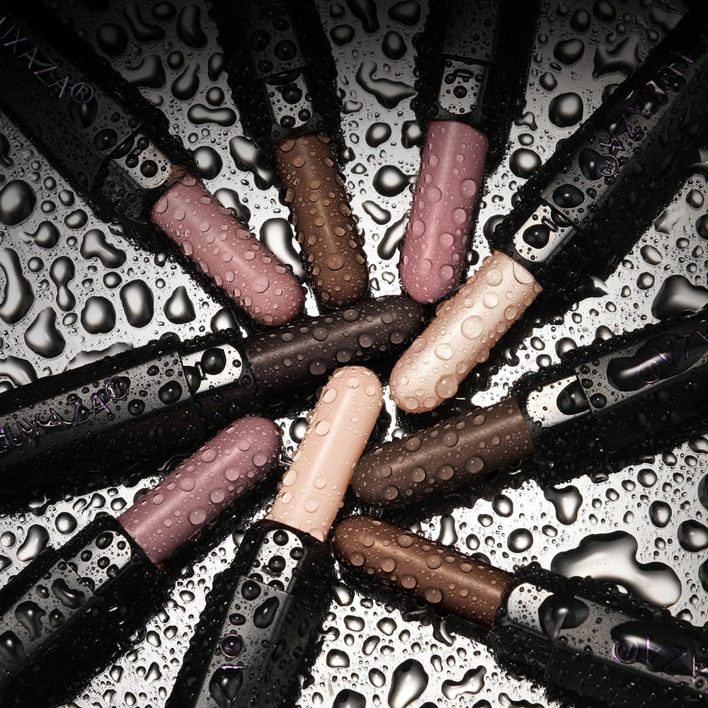 Luxaza Pro creamy texture glides on, minimizing clumps and smudging.