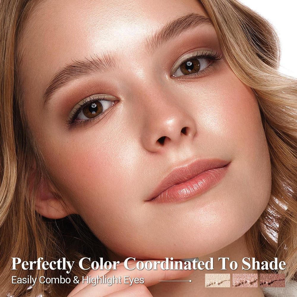Luxaza Pro Shimmer Eyeshadow Stick Desert Wild pencil up close captures creamy texture