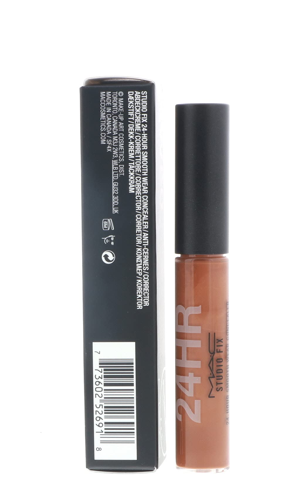 LUXFORIA MAC Studio Fix concealer matte finish close-up for natural look