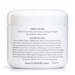Texture swatch of LuxeJoie Restorative Marine Moisturizer showing quick absorption and non-greasy feel