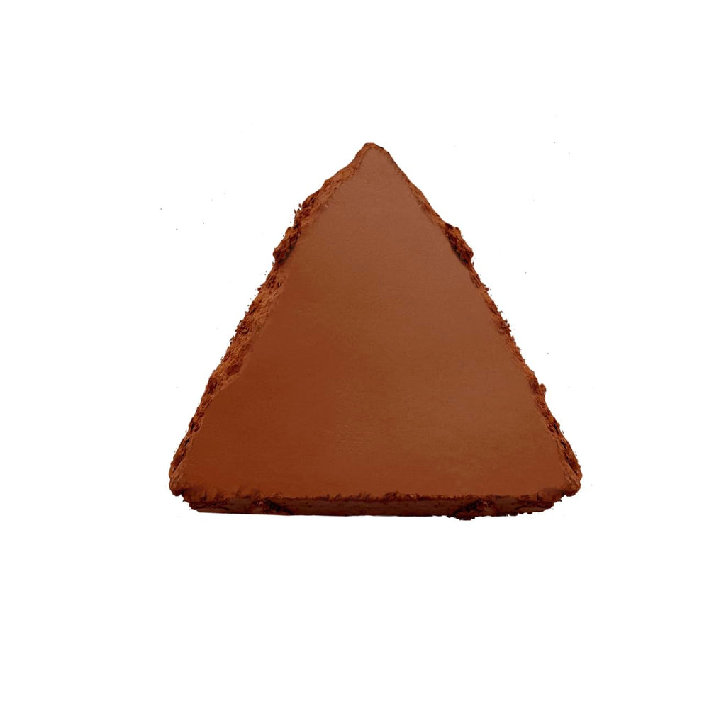 LYS Beauty No Limits Matte Bronzer blend in action for seamless cheek definition