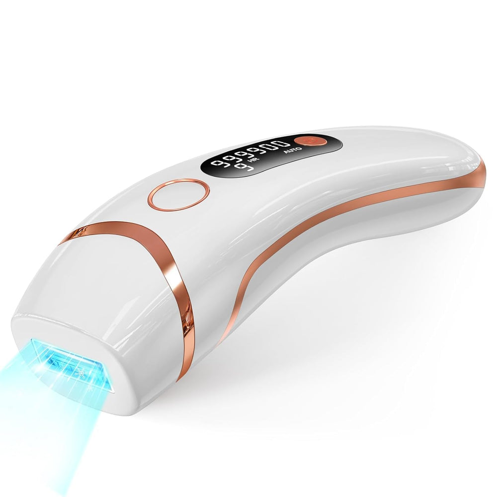LYSMOSKI IPL device on the face for precise, long-lasting hair reduction.