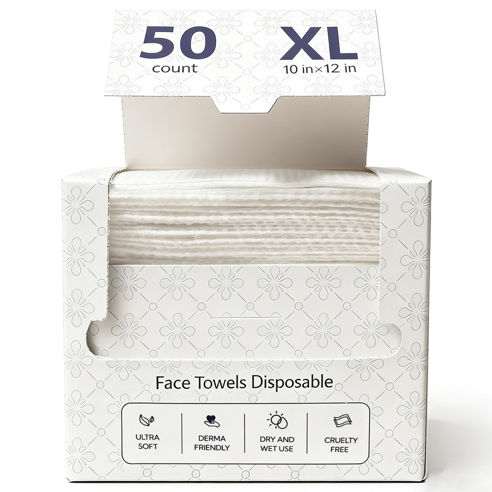 Lyun Cloudlet soft fiber close-up highlighting gentle texture for delicate skin cleansing.
