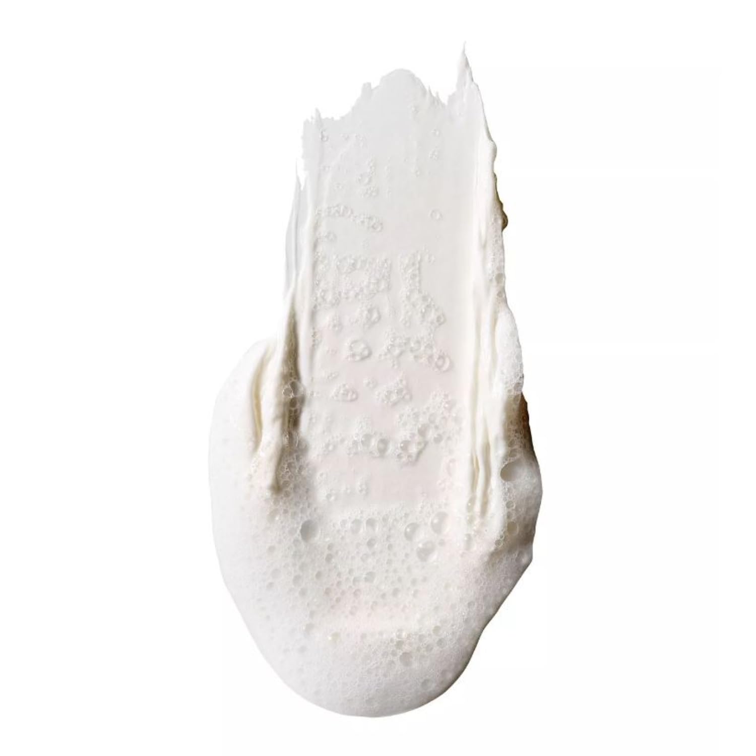 Mac Cosmetics Hyper Real Fresh Canvas cleanser lather shows creamy-to-foam transition for refreshed skin.