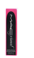 MAC M·A·CXIMAL on lips displaying full-coverage pink shade.