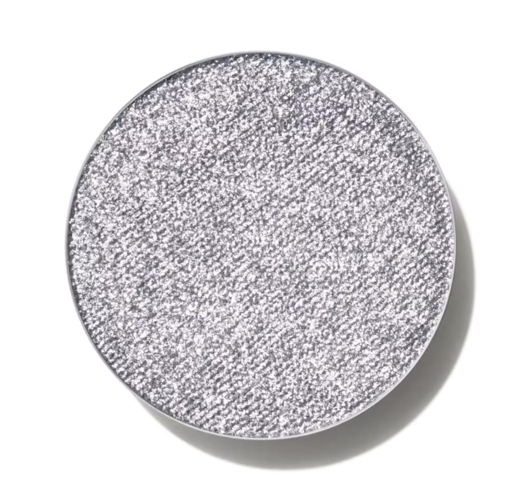MAC Dazzleshadow Extreme Discotheque refill pan with a silver molten metallic finish for bold eye looks