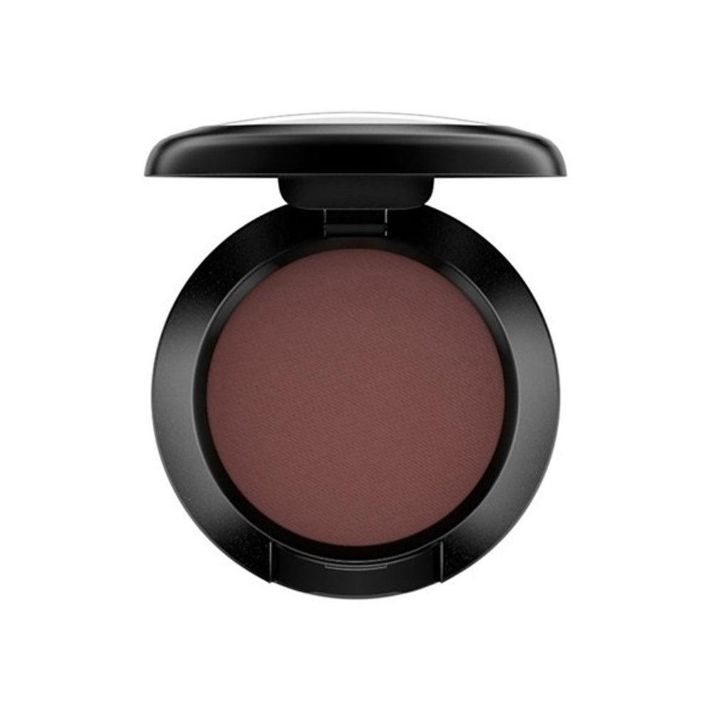 MAC Embark soft eye shadow compact for precise definition and versatile daytime looks.
