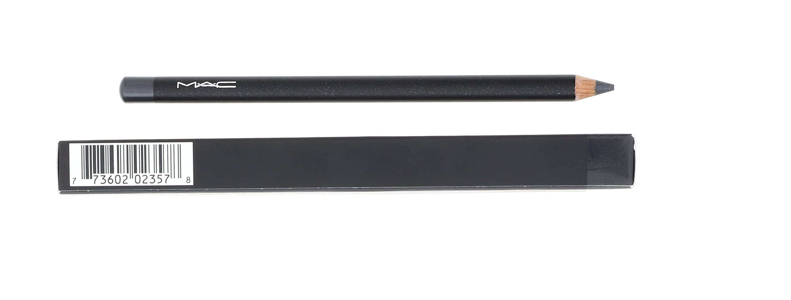 MAC Eye Kohl creamy application swatch for smooth lines