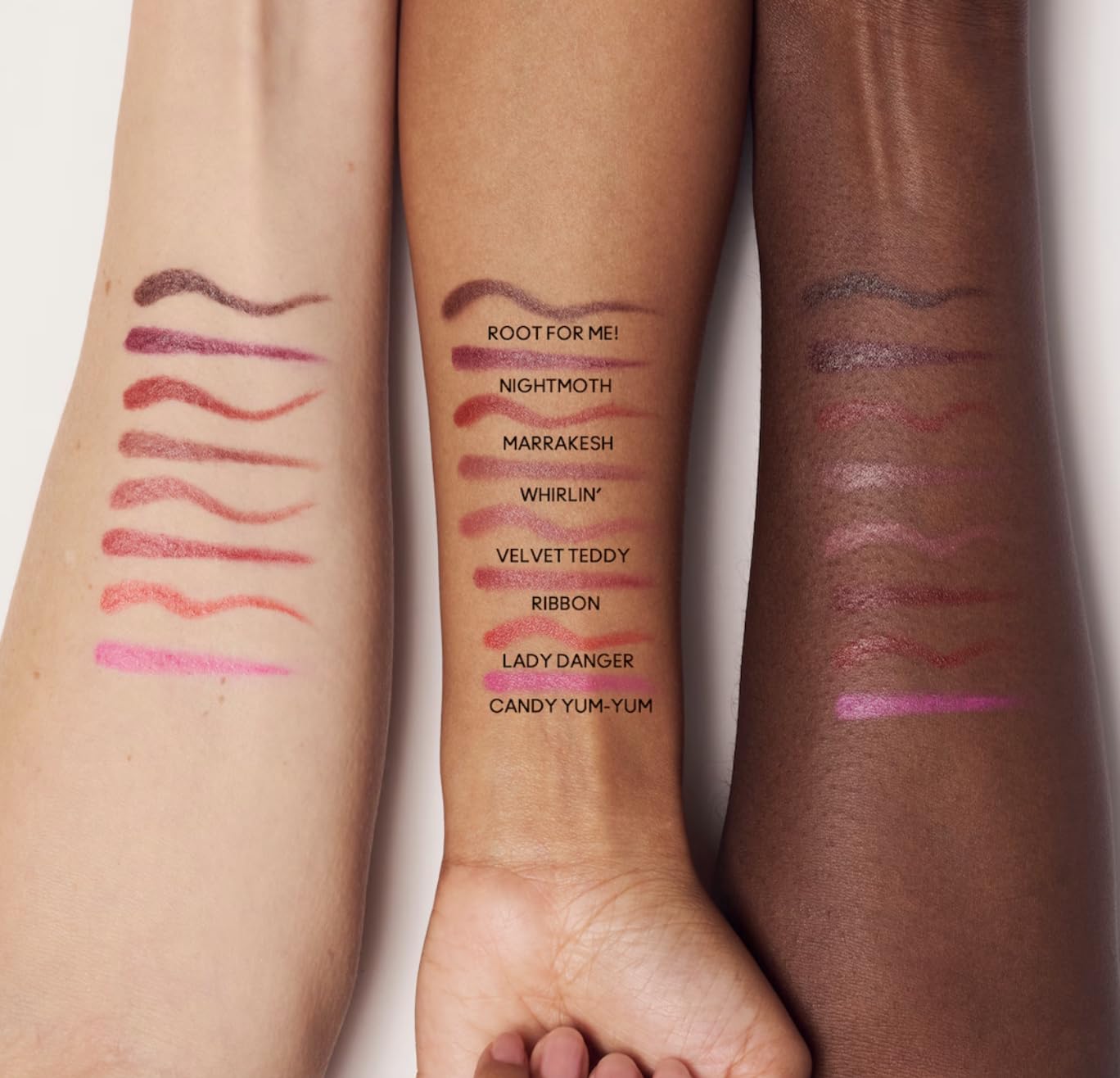 MAC Lipglazer Glossy Liner Candy Yum-Yum delivers hydration with meadowfoam and jojoba oils.